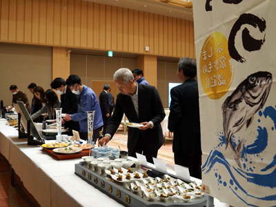 ３月中旬 関係者を集めてお披露目会を開催